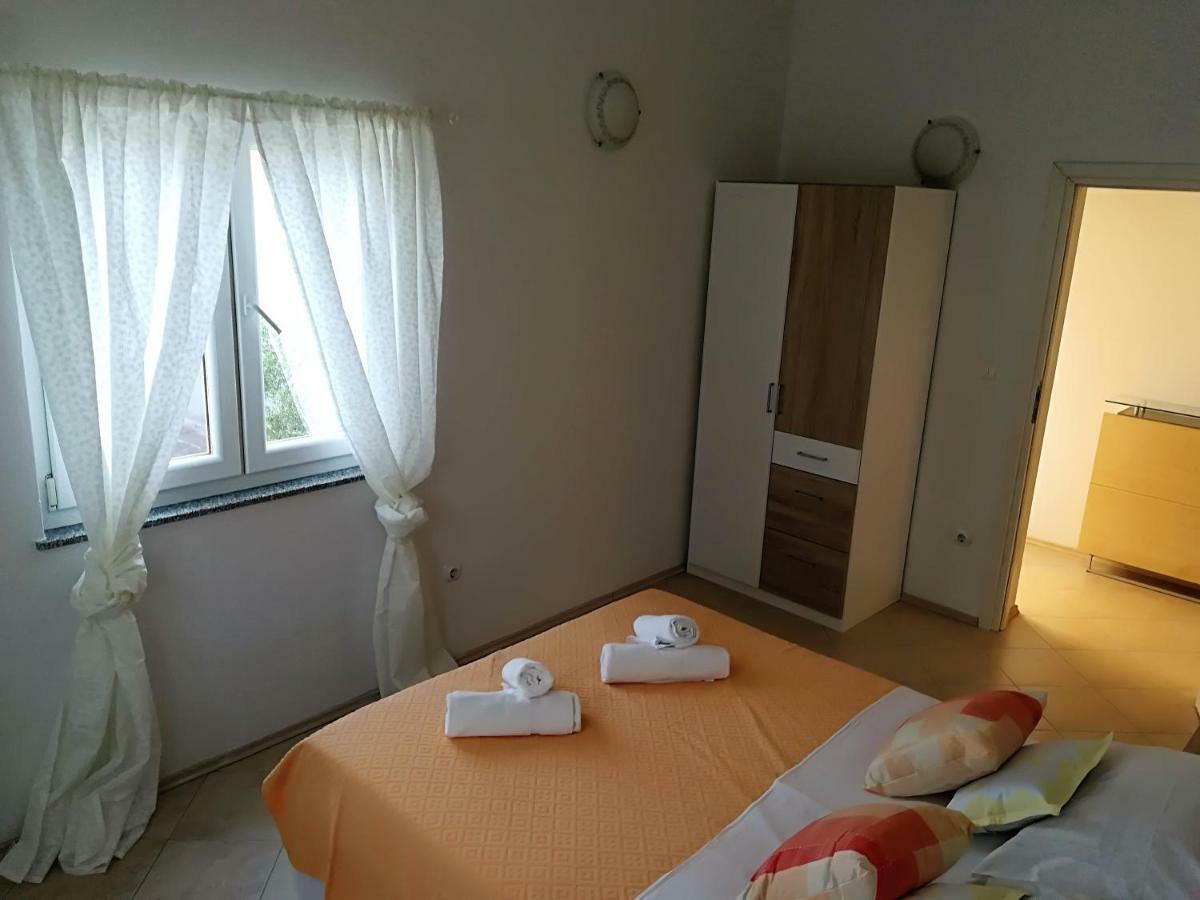 Apartman Rosanda 1 Premuda Exteriér fotografie